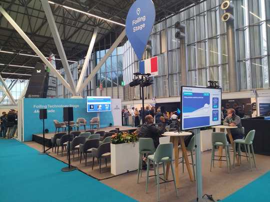 De nombreux débats et tables rondes dans l'atelier foiling