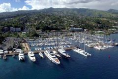 Yachten in Taina Marina in Tahiti