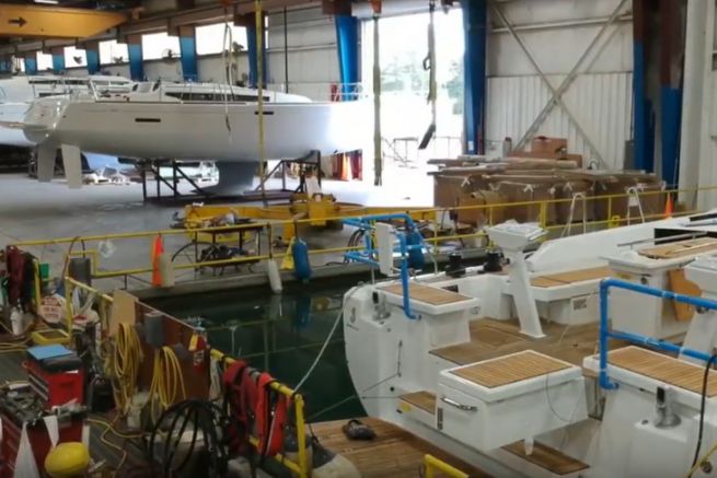 In der amerikanischen Fabrik von Marion gebaute Jeanneau-Segelboote