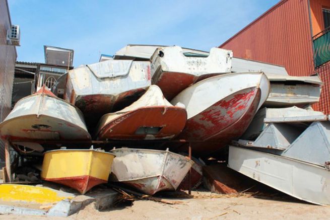 Altboote, die recycelt werden sollen