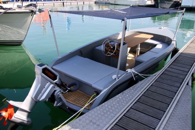 Die Luft-Aluminium-Batterie sollte ihren Platz zunchst auf groen Booten finden, knnte aber auch fr kleine Boote interessant sein, die mehr als