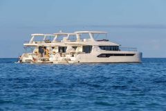 Leben auf dem Wasser: Leopard Catamarans, Paprec, Recycleurs Bretons, Alliance Marine, Hempel, AFBE...