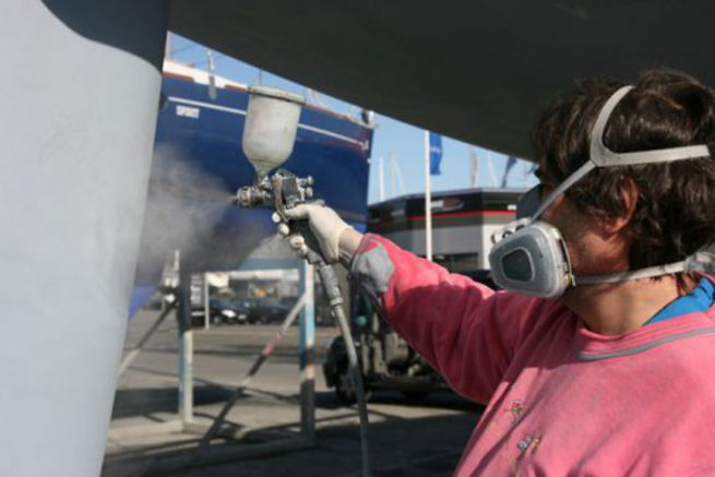 Antifouling-Farbdurchgang