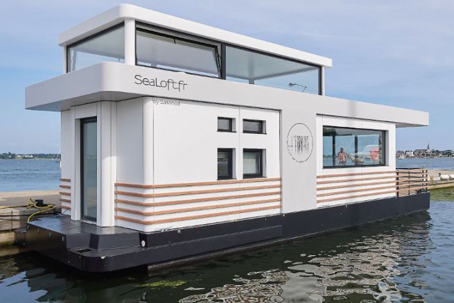 La Sellor kauft ein Sealoft, schwimmendes Haus